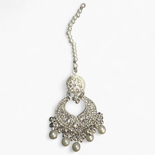 Earrings with Bindi Set in Silver Colour