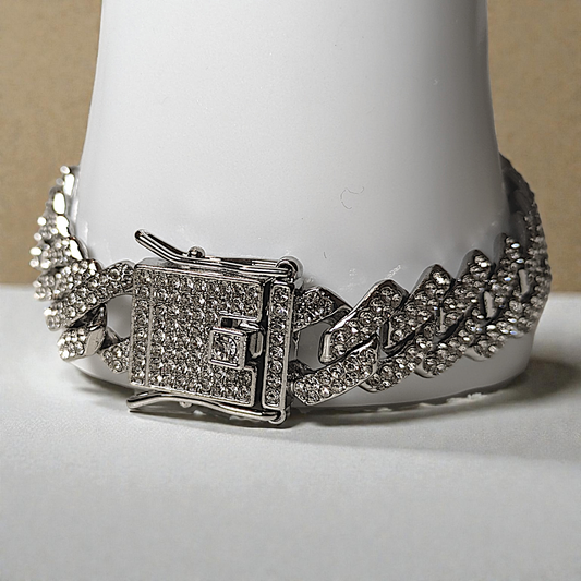 Shimmering Bypass Nail Bracelet