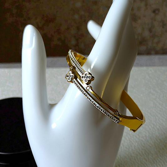 Flora Luxe Crystal Bar Bangle
