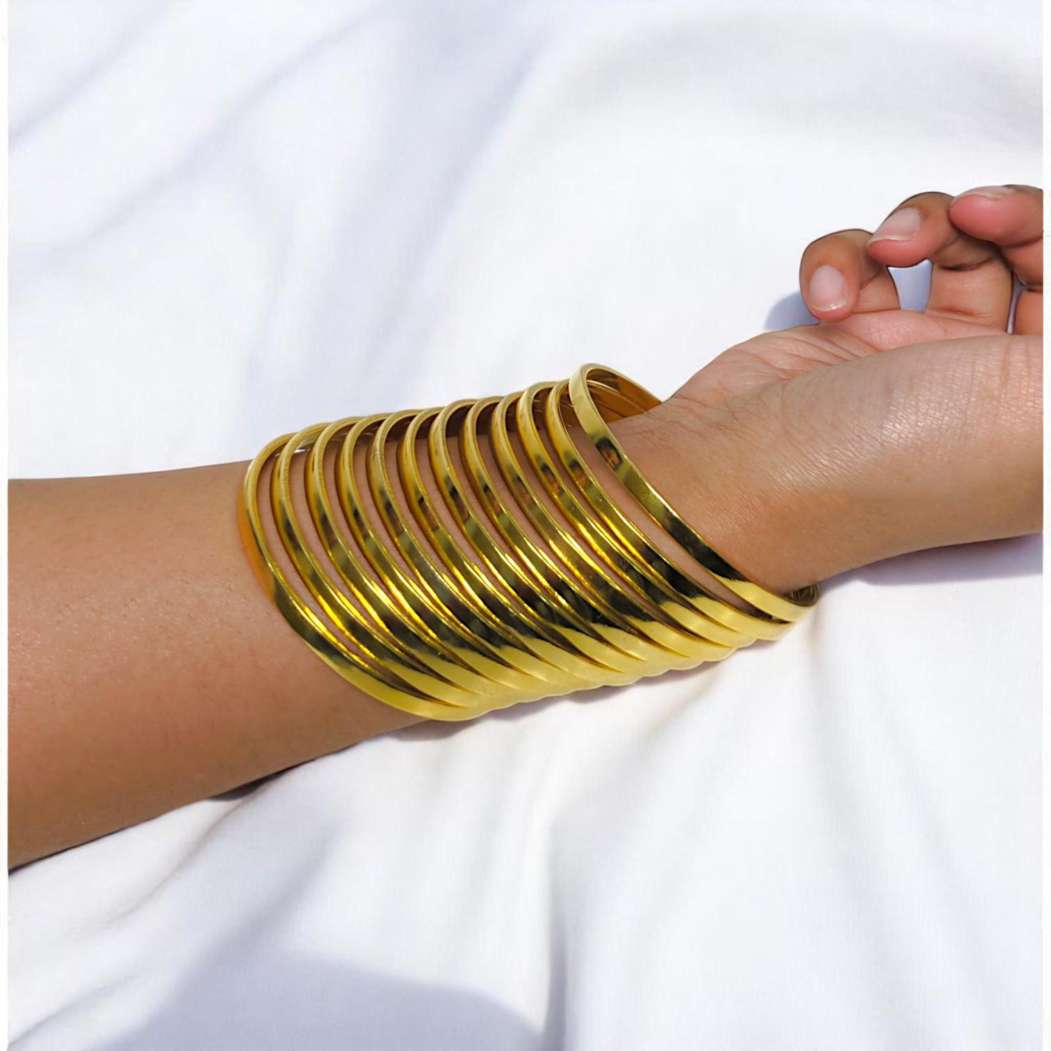Beautiful Gold plated Bangles 10/ Pieces