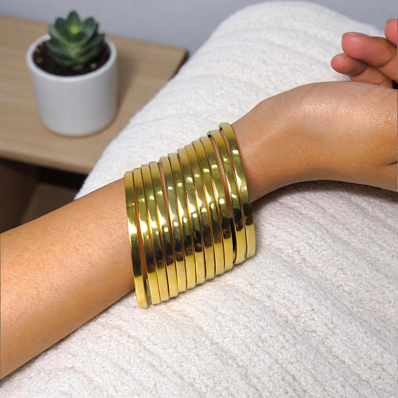 Beautiful Gold plated Bangles 10/ Pieces