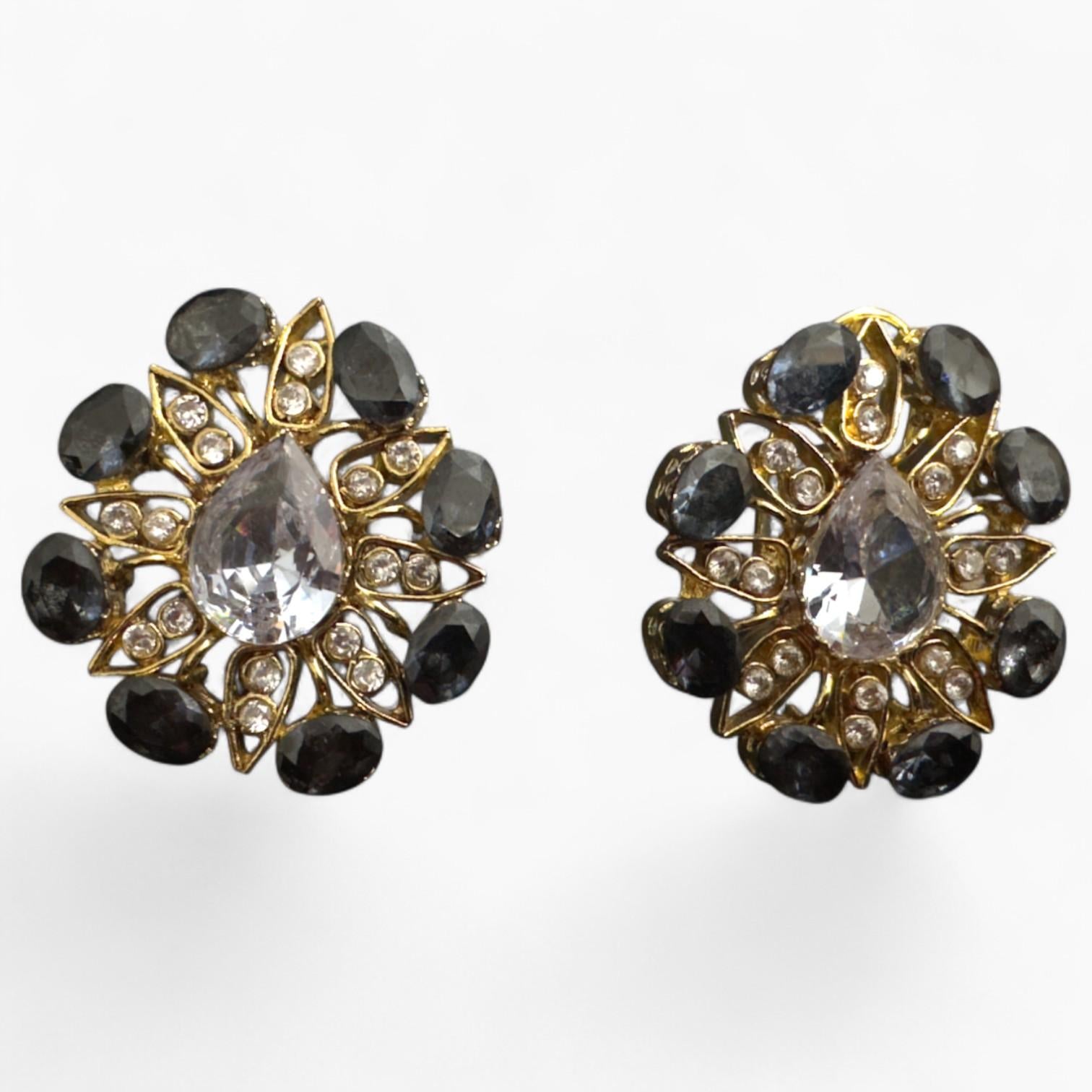 Handmade Earrings and Bindi