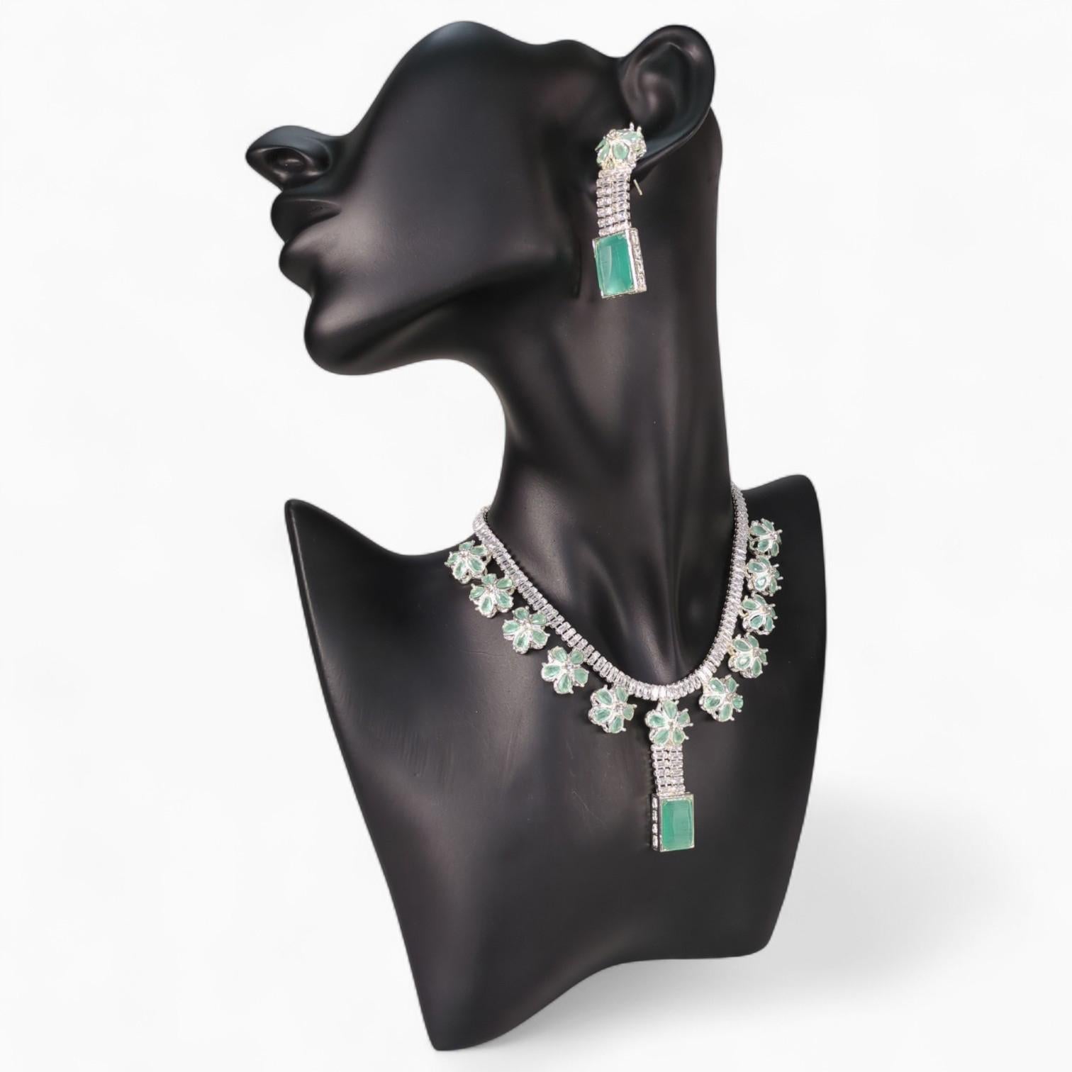 Light Weight Sliver And Emerald coloured stones jewellery Set