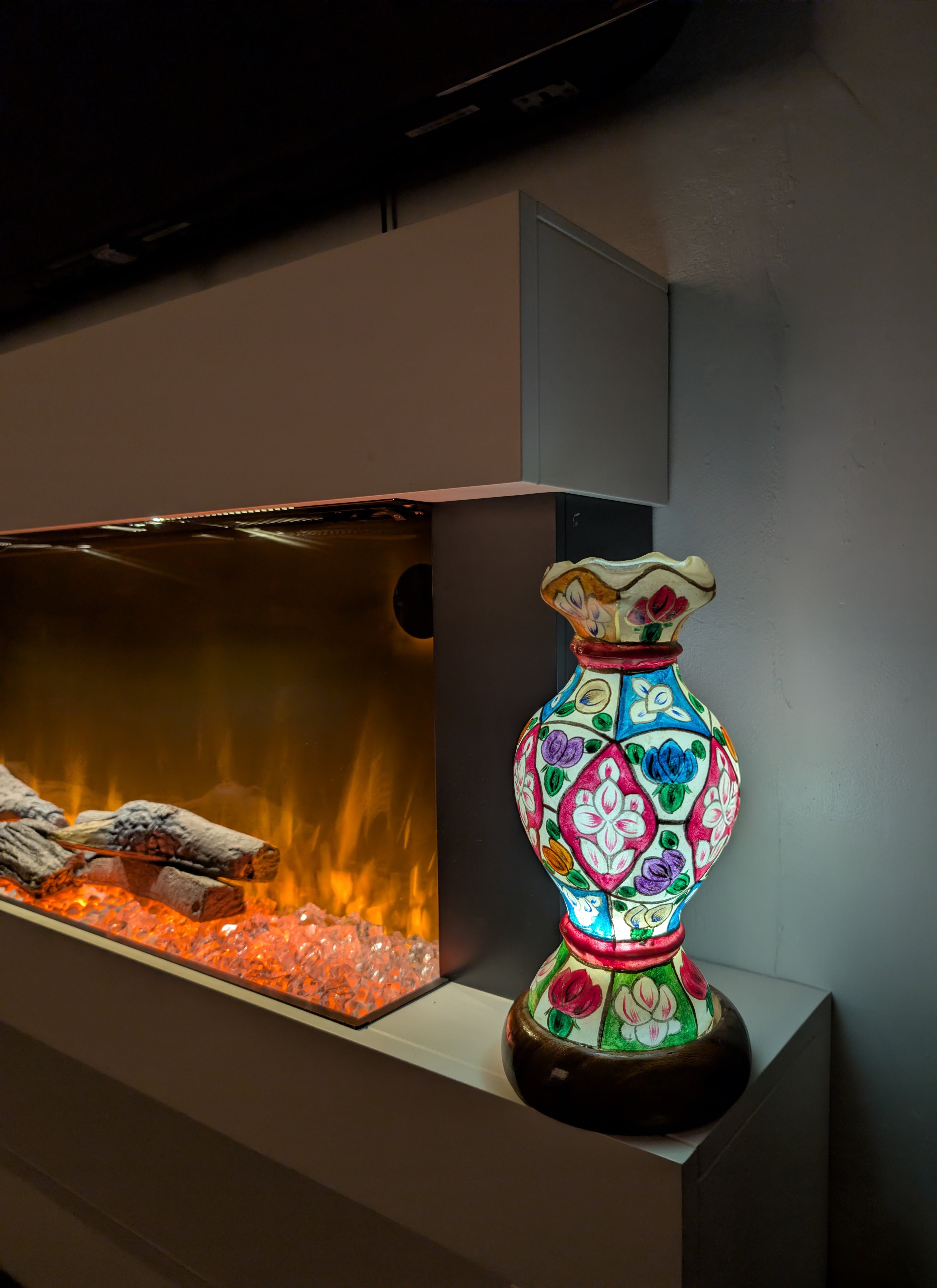 Hand Painted Mini Camel Skin Lamp - Petal Motif