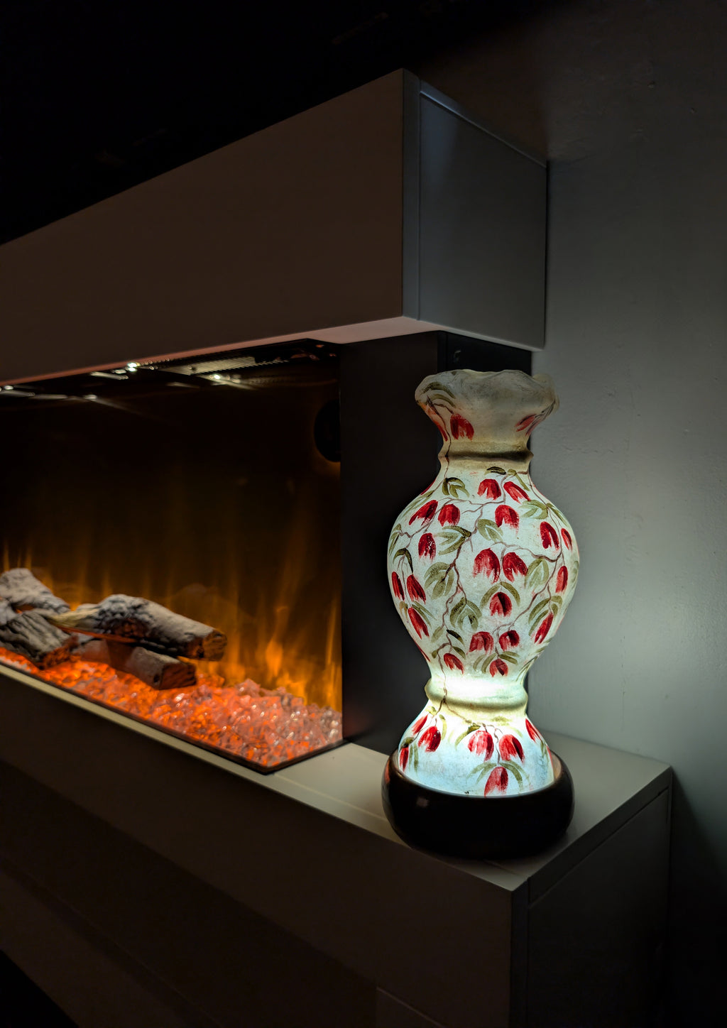 Hand Painted Mini Camel Skin Lamp - Floral Vine