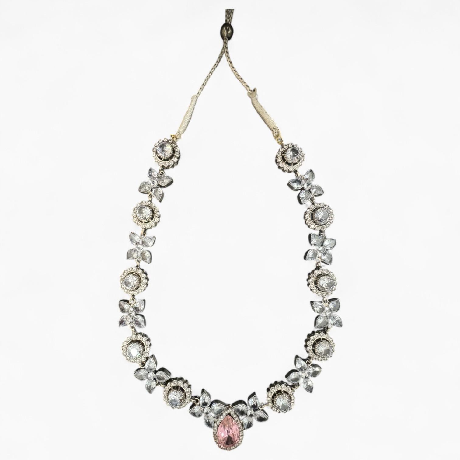 Jewellery Set with Necklace Earrings and Bindi