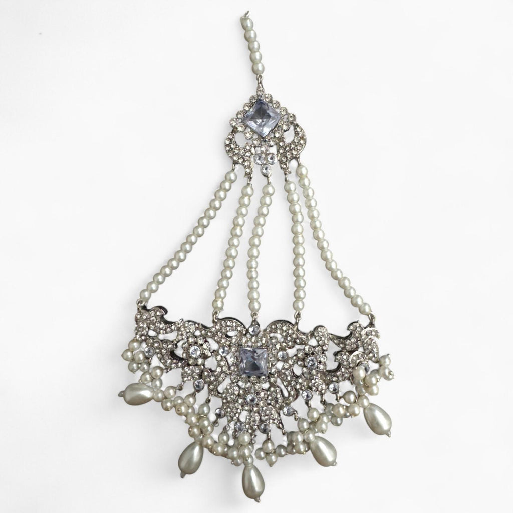 Traditional Jewellery with Heavy Bridal Set