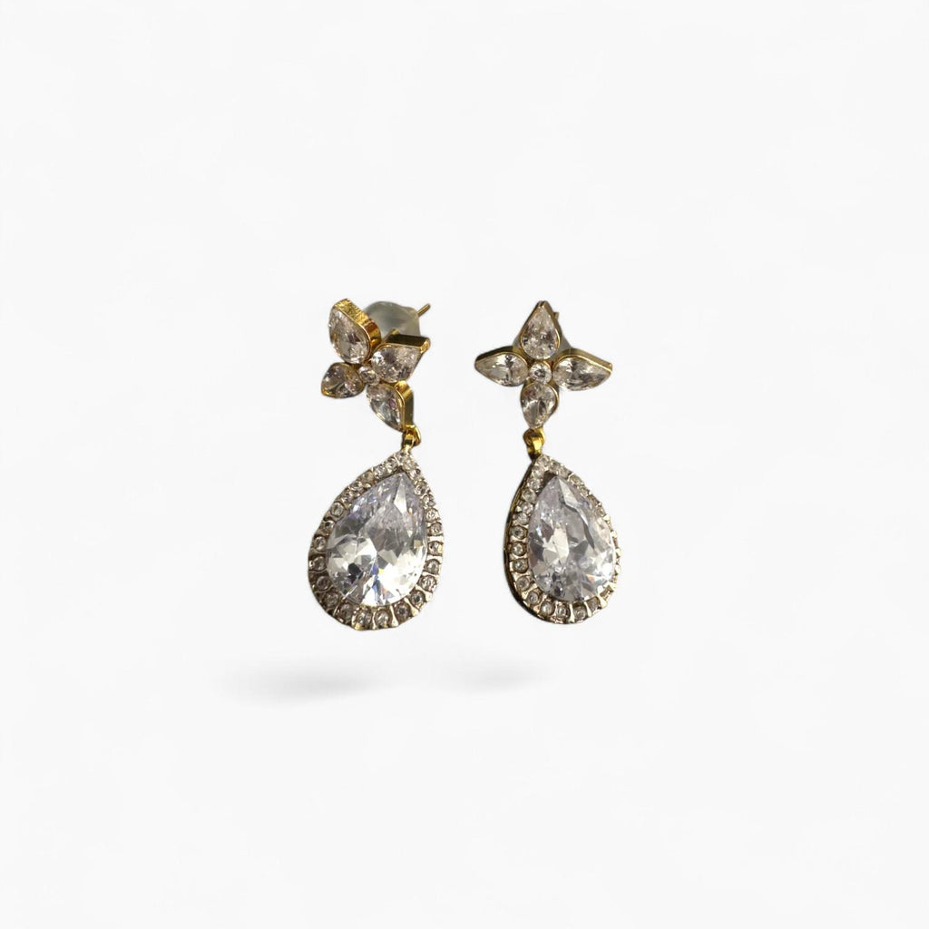 Jewellery Set with Gold Plated Necklace & Matching Earrings