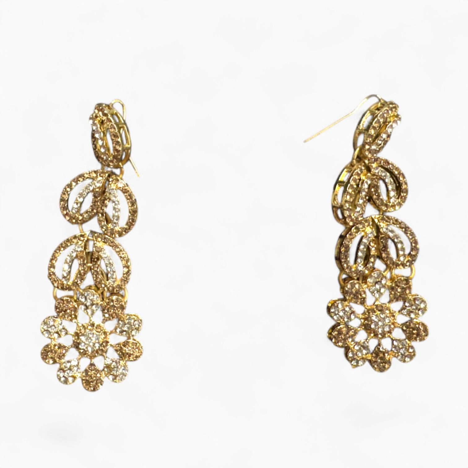 Beautiful Jewellery Set with Golden & Golden with Silver Colour